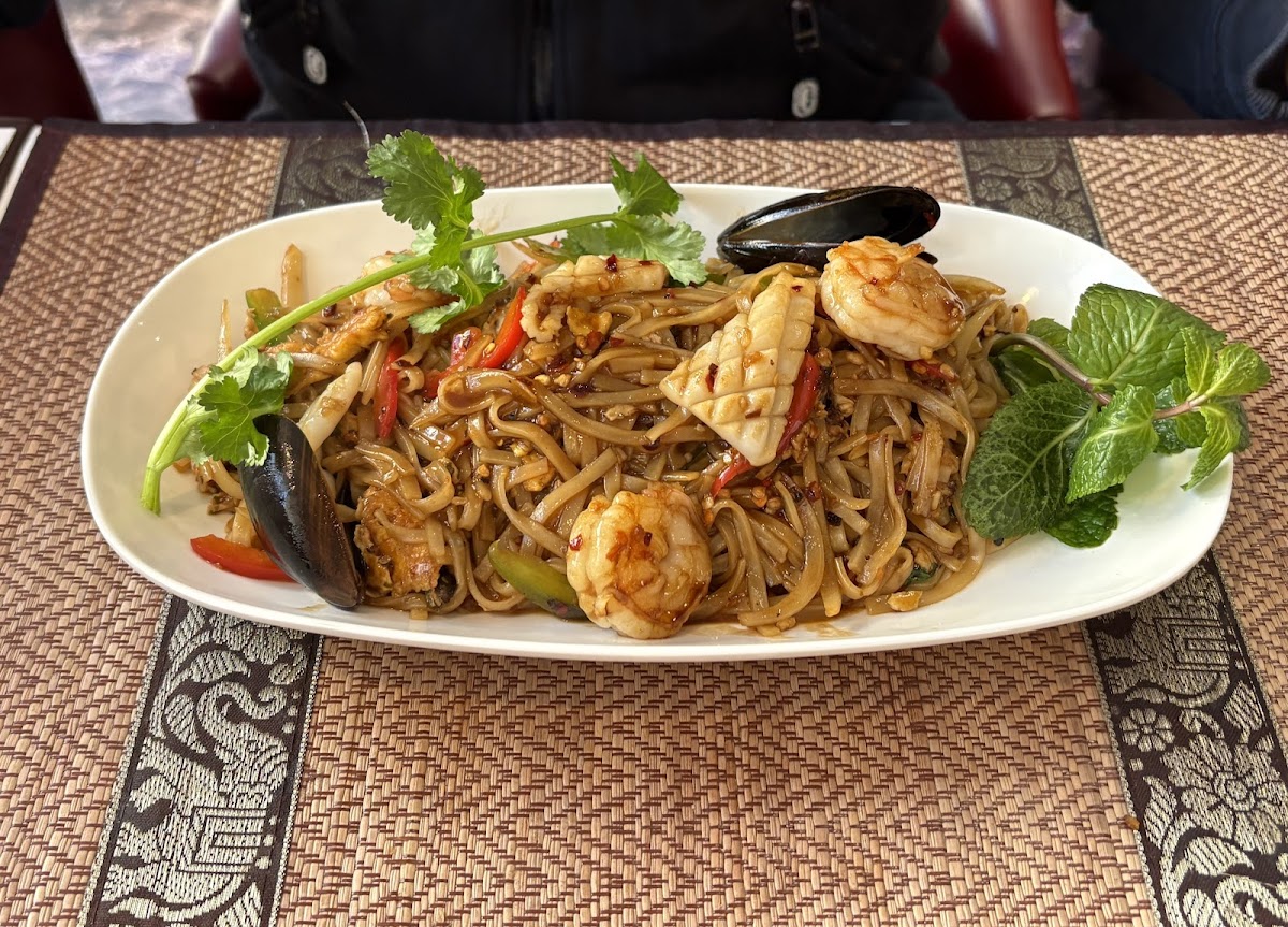 Bangkok Taste Thai Restaurant Photos 2